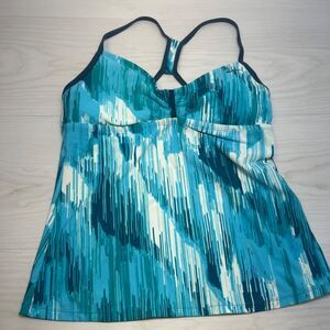 Nike Women's Size 8 Swim Top Tank With Built In Support Tennis Fitness